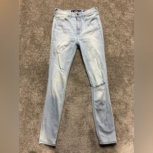 Women’s Hollister Ultra High Rise Super Skinny Light Blue Jeans (1S W25 L28)